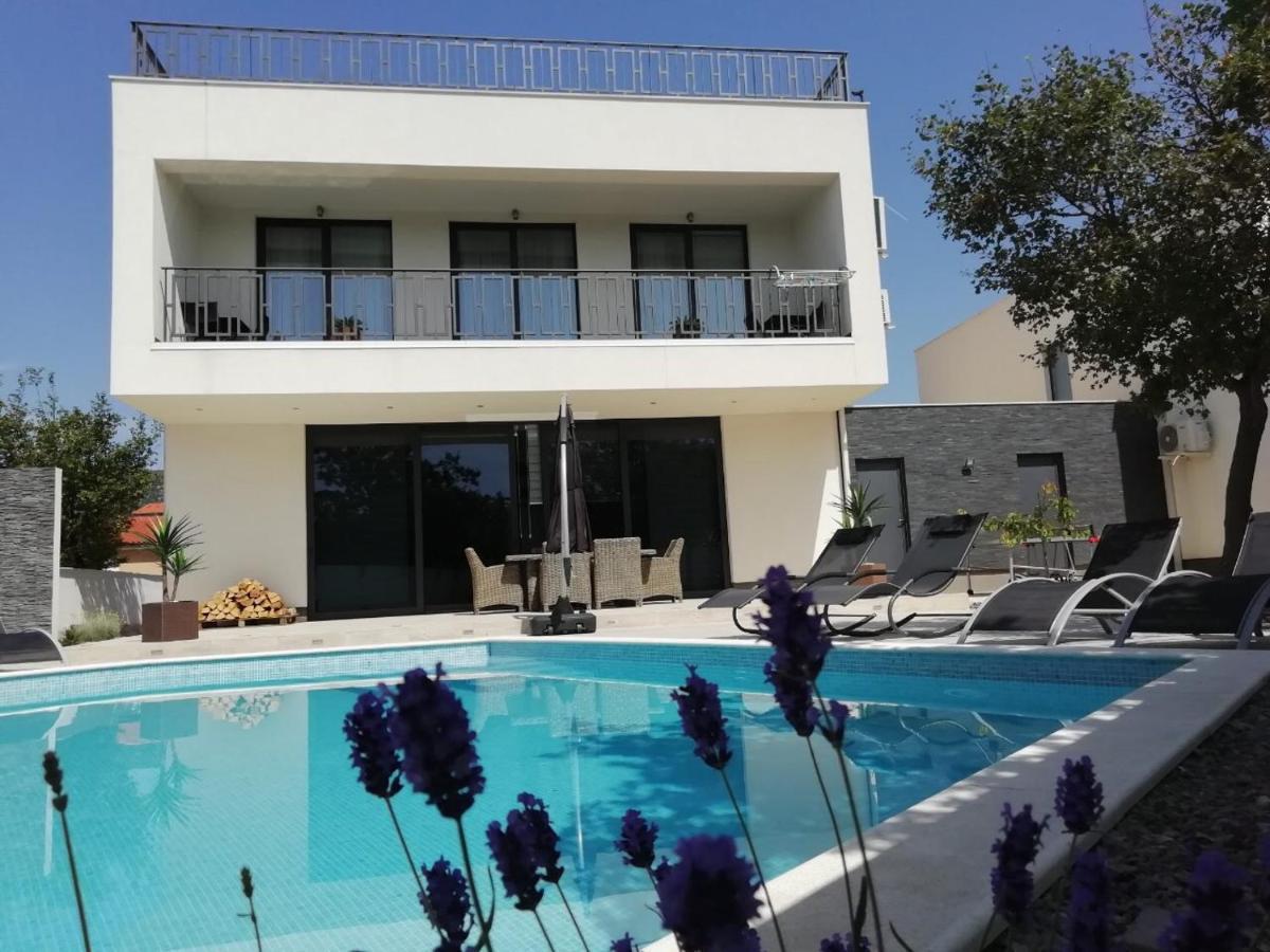 Vila Martina - Bellevue Šmrika Exteriér fotografie